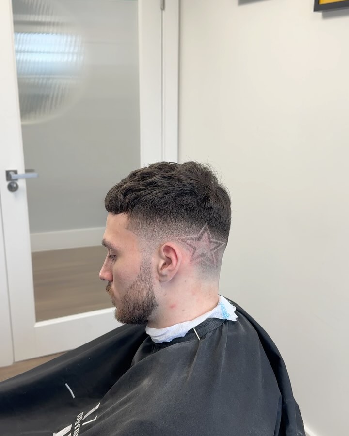 Clean shape-up and beard work